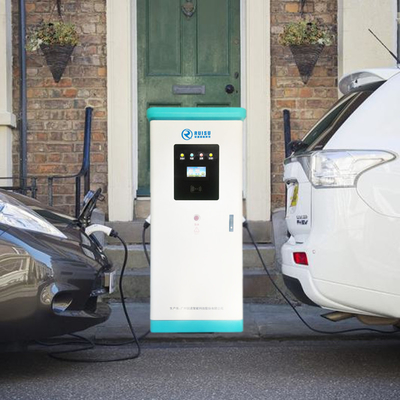 Automatische snelle DC EV-laadstations 300 kW voor elektrische voertuigen